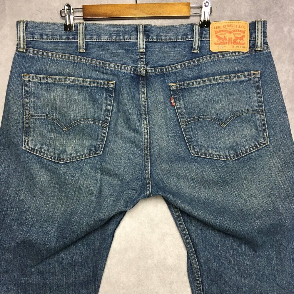 Levis Mens 559 Relaxed Straight Fit Blue Jeans size 38x30 Cotton Denim Pants